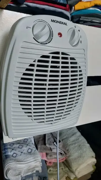 foto de Aquecedor De Ambiente E Ar Elétrico Mondial A-08