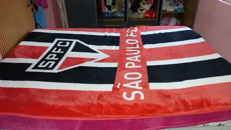 foto de Cobertor Solteiro São Paulo Jolitex Vermelho Poliéster 1,80 X 2,20