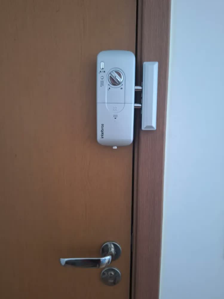 foto de Fechadura Digital Intelbras Fd 2000 Sobrepor