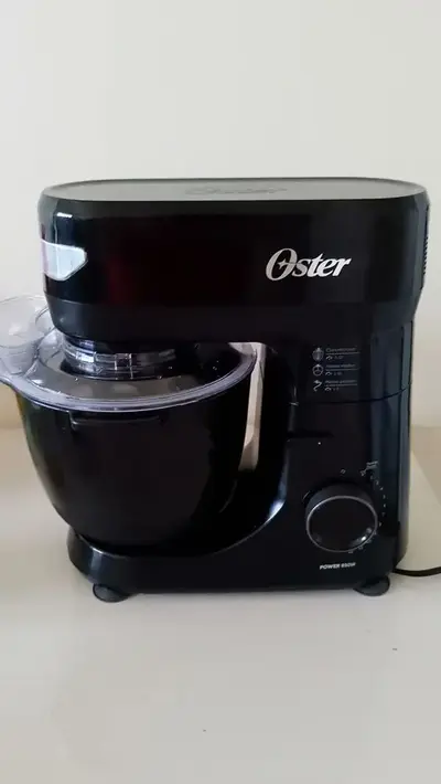 foto de Batedeira Planetária Black 12 Velocidade Obat640 Oster 850w Cor Preto/Inox