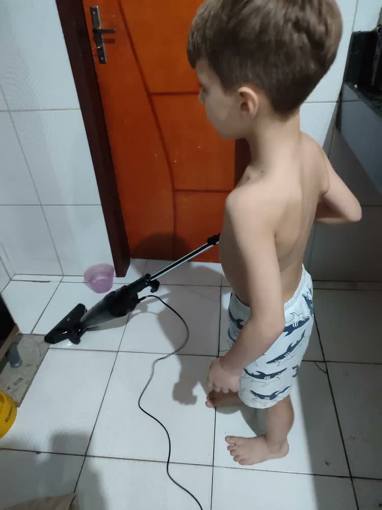 foto de Britânia BAS1295P aspirador de pó 2 em 1 1250w preto