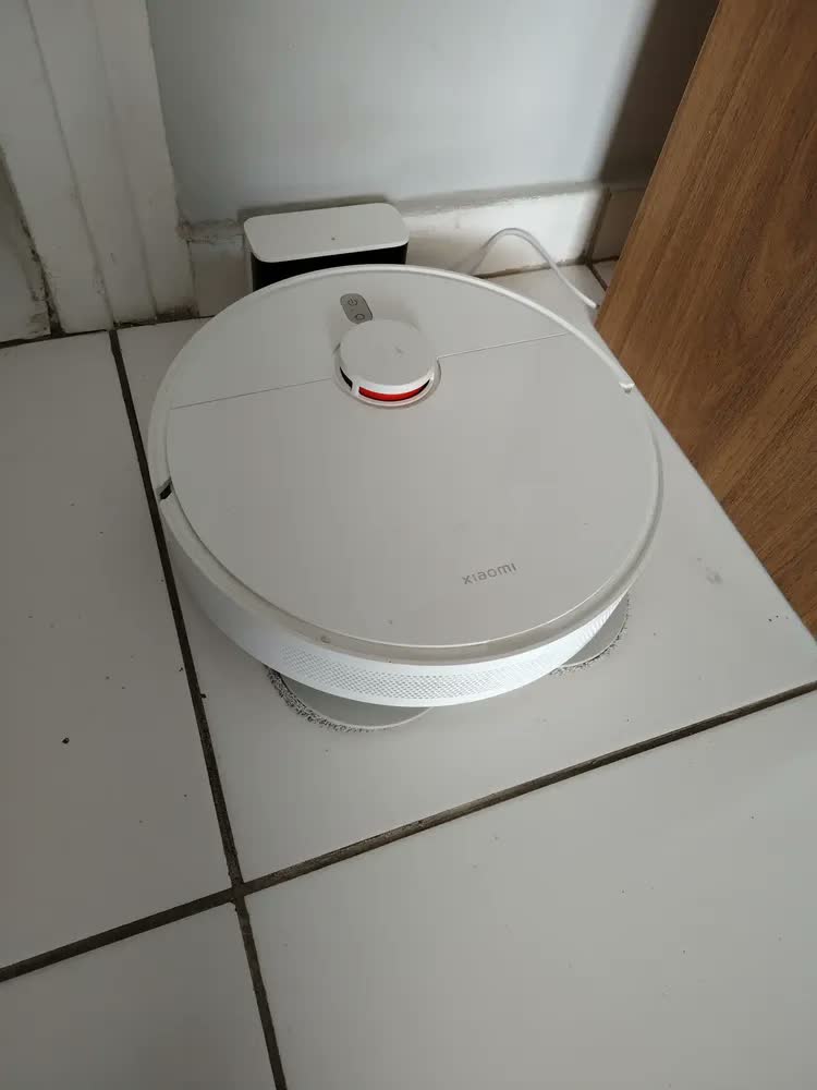foto de Xiaomi Robô Aspirador S10+ bivolt Cor Branco