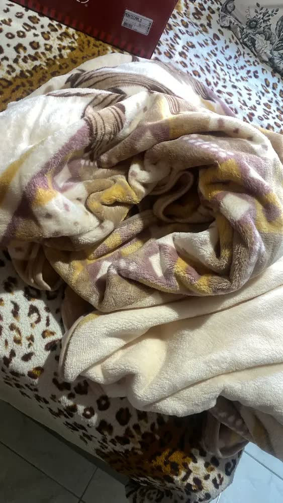 foto de Cobertor Jolitex Ternille Kyör Plus Queen Malbec Envio Já