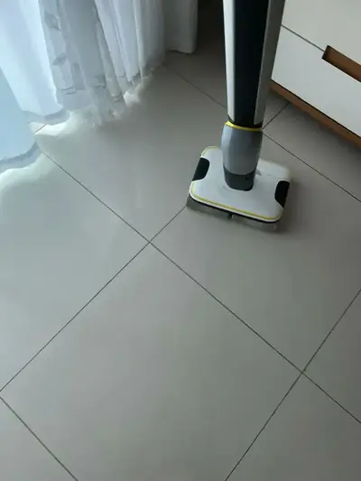 foto de Limpadora De Pisos Kärcher Fc 7 Bateria 4 Em 1