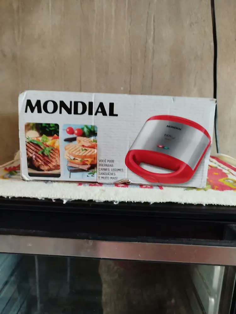 foto de Sanduicheira Grill Premium, Mondial, 800W - S-19