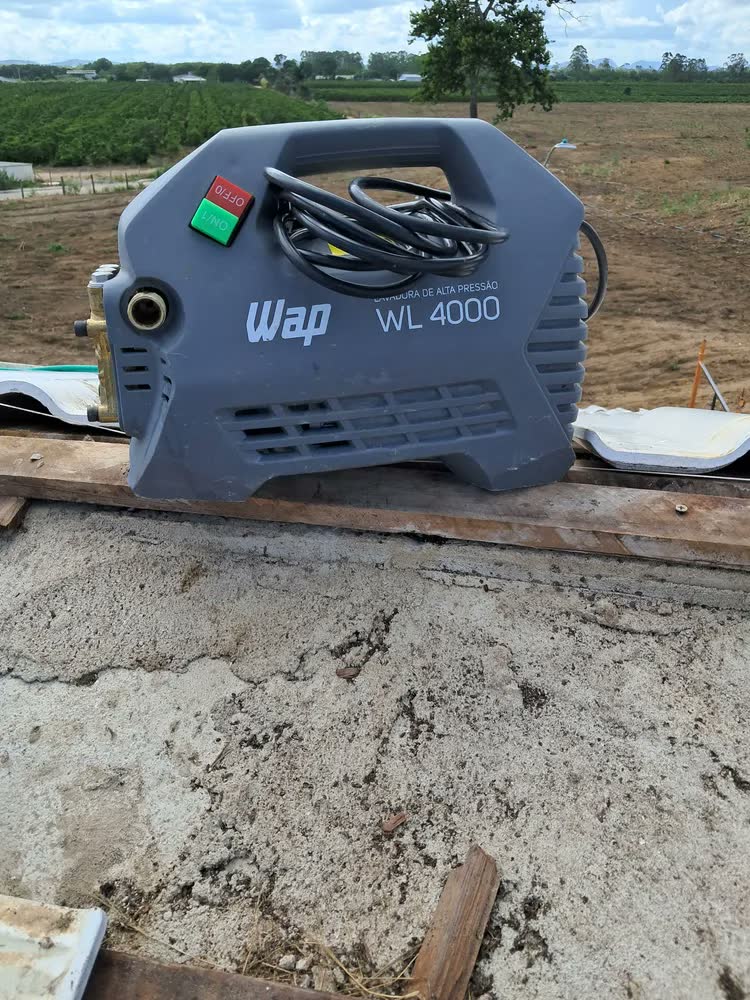 foto de Lavadora de Alta Pressão WAP WL 4000 2000W Vazão 420L/h 1950 PSI
