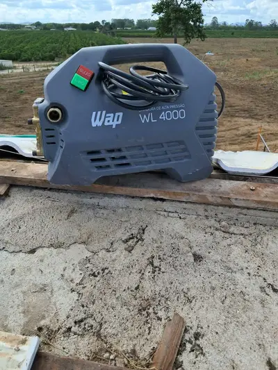 foto de Lavadora de Alta Pressão WAP WL4000 2000W Vazão 420L/h 1950 PSI