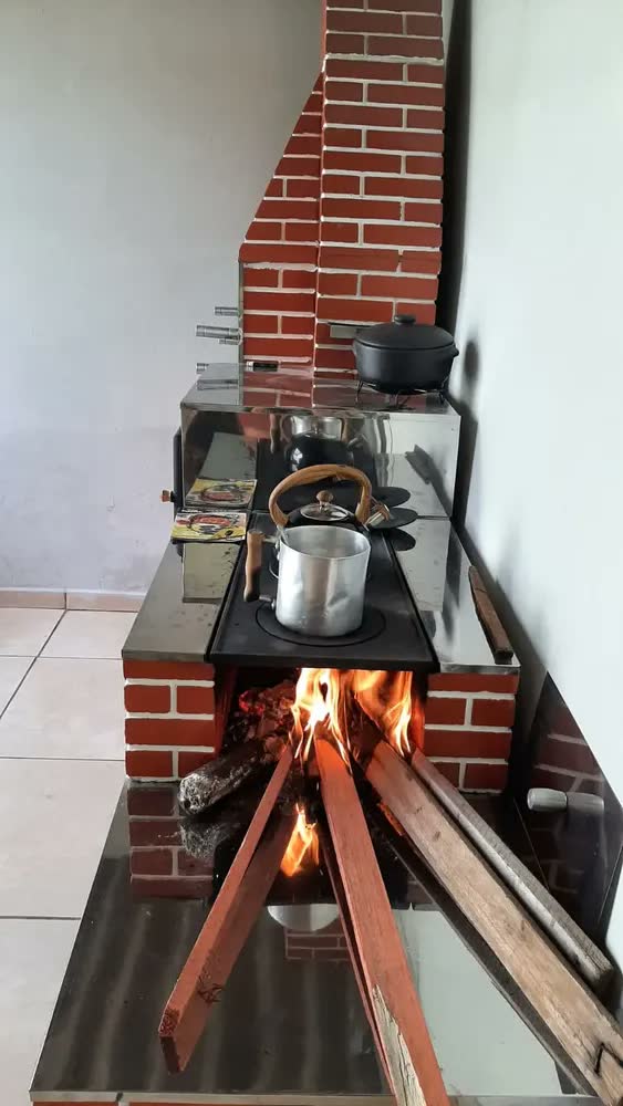 foto de Trio Pré Moldado Inóx Churrasqueira / Fogão / Forno