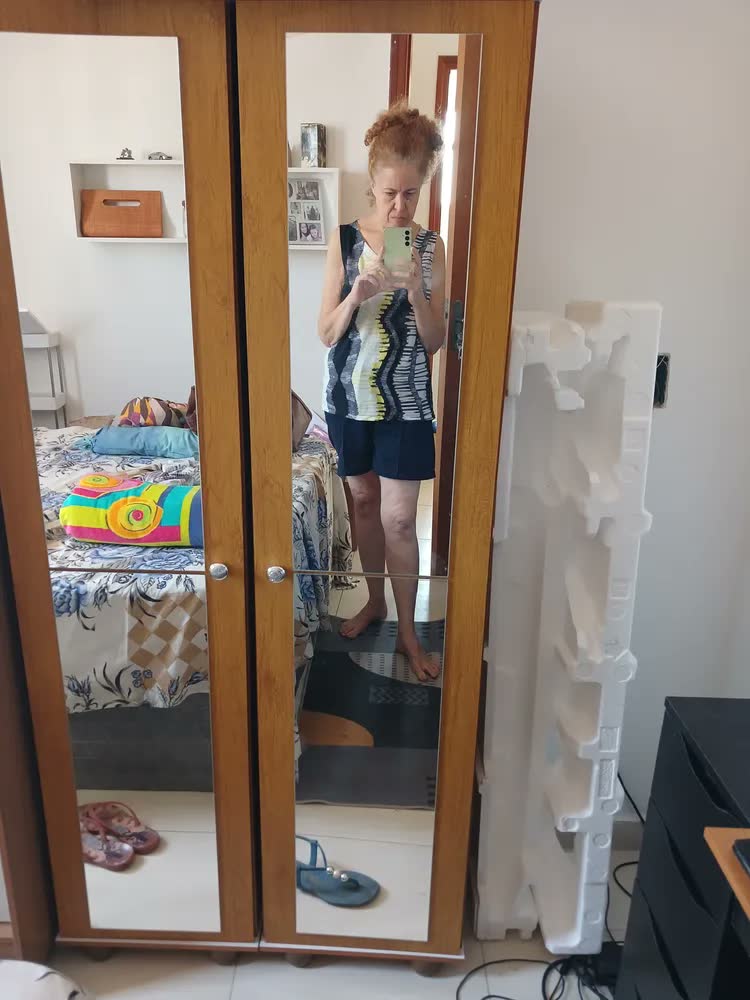 foto de Sapateira Multiuso MDP Preto 1 Porta Espelho 4 Prateleiras 165cm