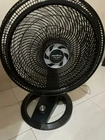 foto de Ventilador Bvt500 2 Em 1 Maxx Force 6 Pás 176w Britânia 60 Cm 60 Preto Plástico 6