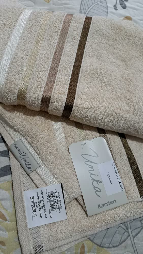 foto de Toalha Banho Lumina Fio Penteado Branco E Azul Karsten