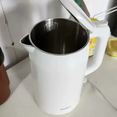 foto de Chaleira Elétrica 1,7l Gaabor 1500w Aço Inox E Cabo Retrátil Cor Branco
