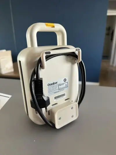 foto de Mini Sanduicheira Elétrica Grill Gaabor Antiaderente 600w Cor Branco