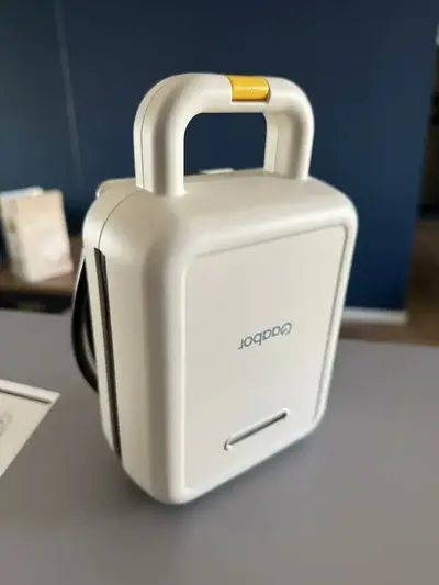 foto de Mini Sanduicheira Elétrica Grill Gaabor Antiaderente 600w Cor Branco