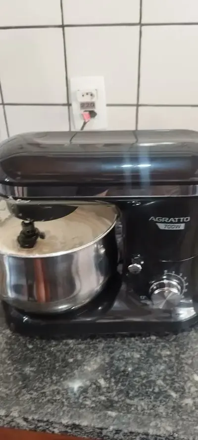 foto de Batedeira Planetária Supremma Preta 5 Litros 700W Agratto