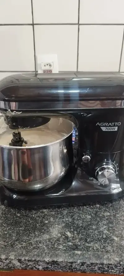foto de Batedeira Planetária Supremma Preta 5 Litros 700W Agratto