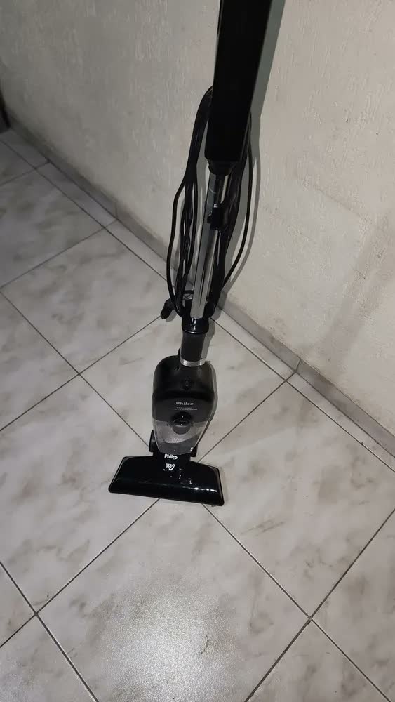 foto de Philco Ciclone PAS1600P 1.5L preto 1450W 110