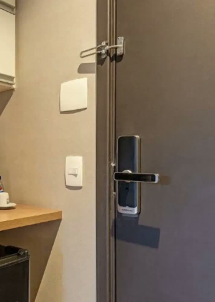 foto de Fechadura Eletrônica Inteligente Wifi Novadigital Biometria Digital App Senha Cartão Magnético Touch Automação Tuya Smart Life Preta
