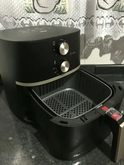 foto de Fritadeira Elétrica WAP Air Fryer WAP GRAND FAMILY 5,2L