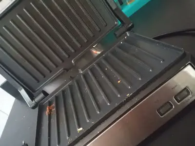 foto de Sanduicheira E Grill Pgr21pi Maxx Clean 1000w Philco Prateado
