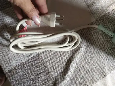 foto de Ferro de Passar Seco e vapor Electrolux base cerâmica Glissium vapor vertical extra alta capacidade 1500W Cabo 1.80m ESI50