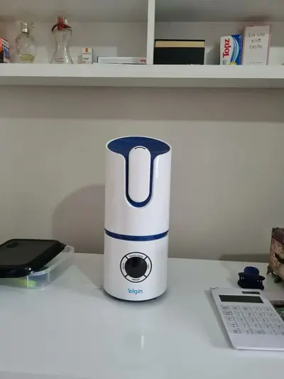 foto de Umidificador Ar Ultrassônico Digital Elgin 2,5l Bivolt Cor Branco