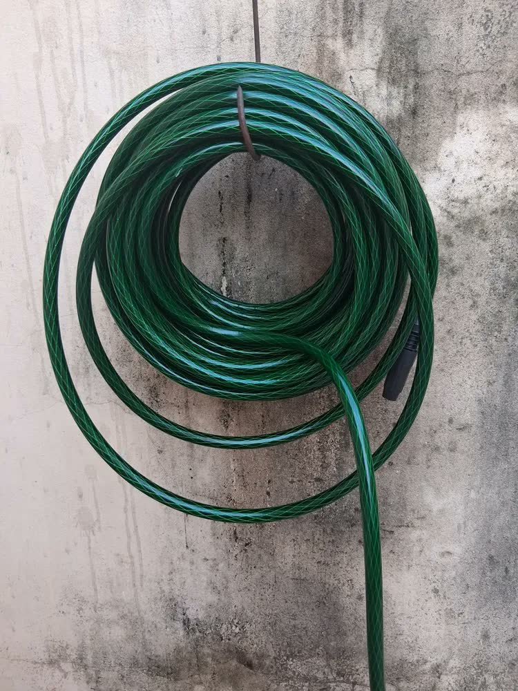 foto de Mangueira Jardim 30 Metros Com Esguicho Trançada Mangueira Jardim 30m Metros Reforçada Flexível 7/16 Anti Mangueira de Jardim 30 Metros Dobra Irrigação Quintal Poço Lavagem Durável Lemont web