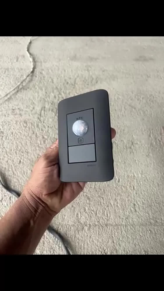 foto de Sensor de Presença Exatron X-Control com Fotocélula para Iluminação de Parede 4x2 Bivolt