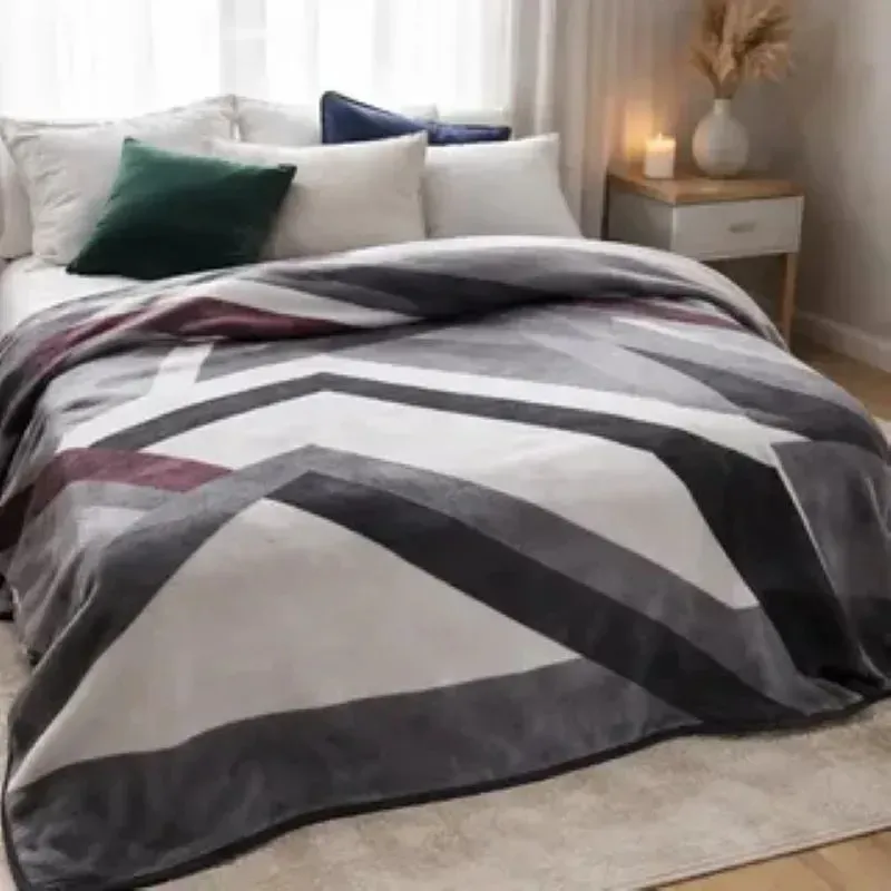 Cobertor Jolitex Ternille Kyor Kyör plus casal cor cinza com design amalfi de 220cm x 180cm