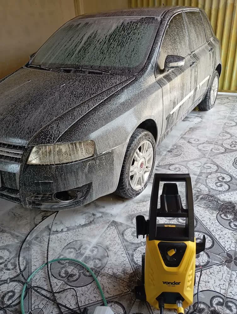 foto de Lavadora De Alta Pressão Lav 2000 Vonder Cor Amarelo Frequência 60Hz
