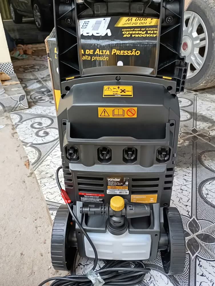 foto de Lavadora De Alta Pressão Lav 2000 Vonder Cor Amarelo Frequência 60Hz