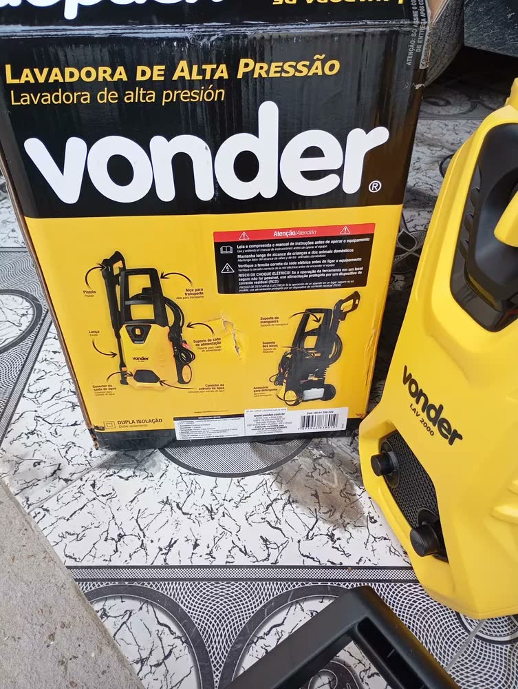 foto de Lavadora De Alta Pressão Lav 2000 Vonder Cor Amarelo Frequência 60Hz