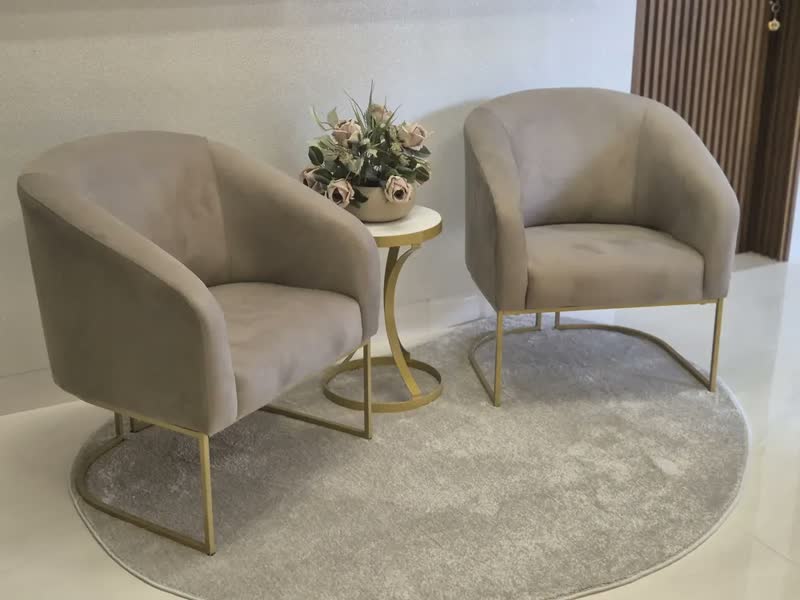 foto de Poltrona Sala Decorativa Stella Kit 2 Suede Base Industrial