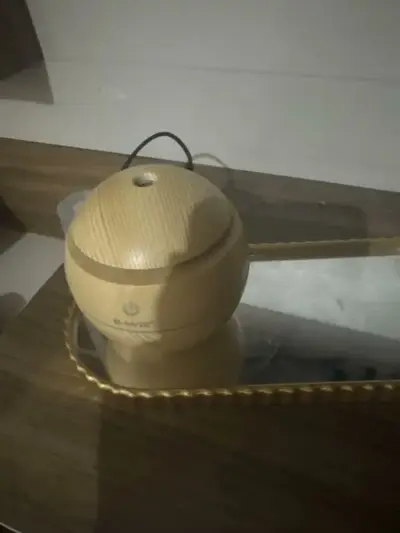 foto de Umidificador e Difusor de Aromas Luatek Marrom-Claro USB Portátil