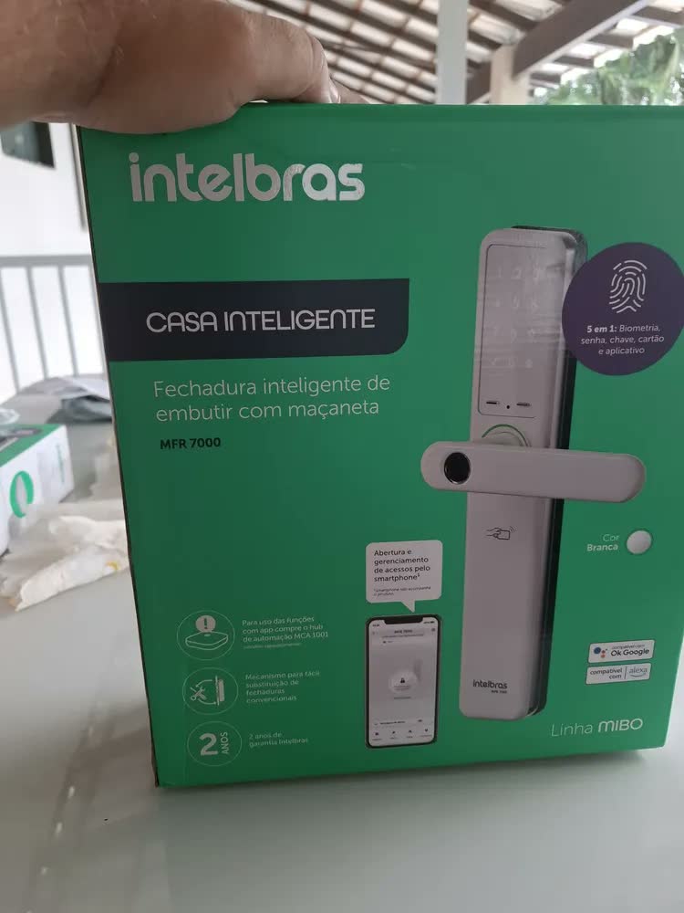 foto de Fechadura Digital De Embutir Com Maçaneta Intelbras Mfr 7000 Branca