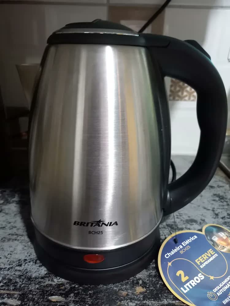 foto de Chaleira Elétrica Britânia Bch25 2l Inox Cor Prata