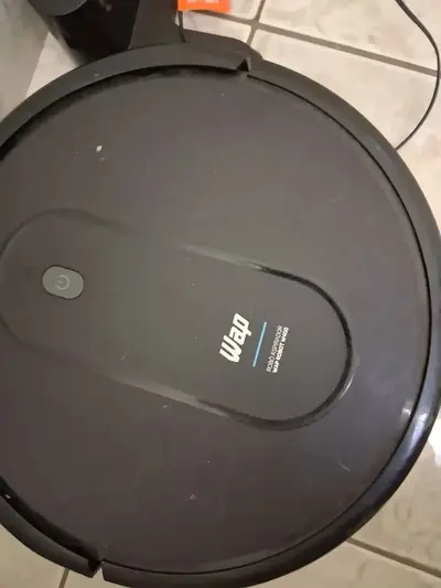 foto de Robô Aspirador de Pó WAP ROBOT W400 Autorrecarga e Controle
