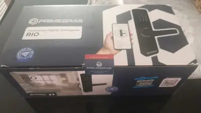 foto de Fechadura Digital Eletrônica Senha Biometria E App Primebras