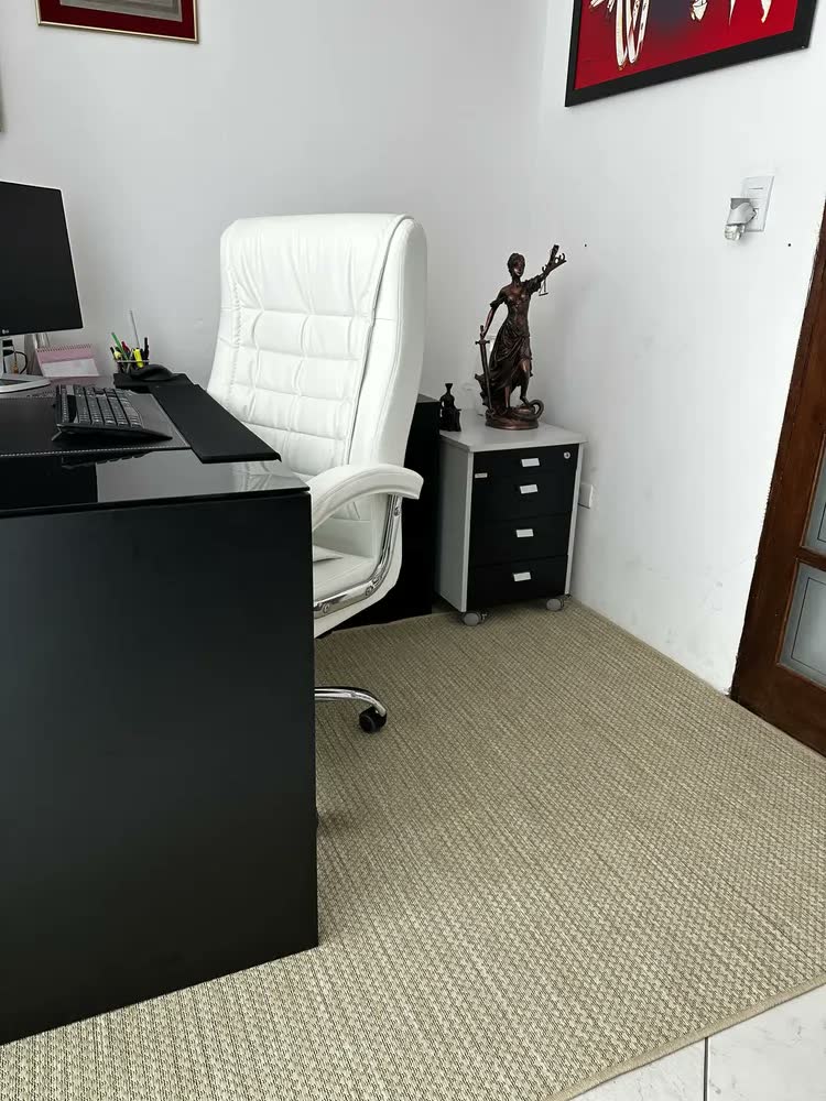 foto de Tapete Sala Não Escorrega Sisal 2,00x1,50 Limpa Fácil cor bege-marrom