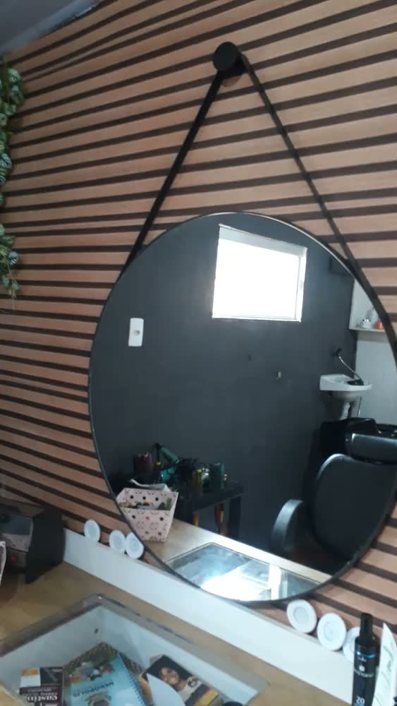 foto de Espelho Decorativo 80cm Para Salão De Beleza Alça + Suporte Moldura Preto