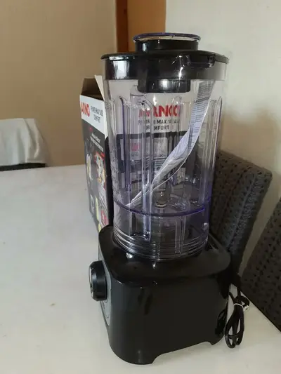 foto de Liquidificador Arno Powermax 1400W Comfort Control LN65 preto