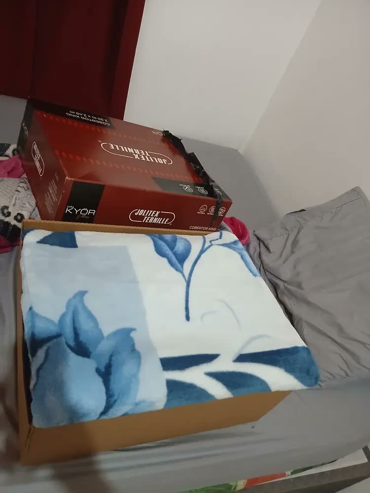 foto de Cobertor King Jolitex Ternille Kyor Plus Microfibra 220x240cm