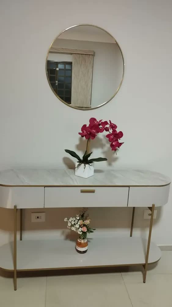 foto de Espelho Redondo Grande Com Moldura Dourada Lavabo Sala 60cm