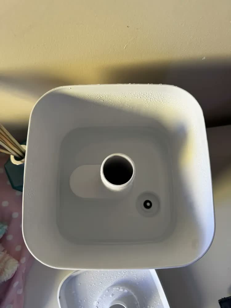foto de Umidificador De Ar Ultrassônico 3l Branco Bivolt Incoterm