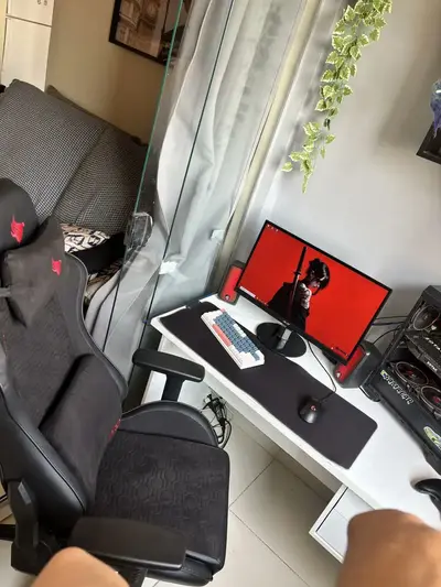 foto de Cadeira Gamer Pichau Donek Pro, Preto E Vermelho