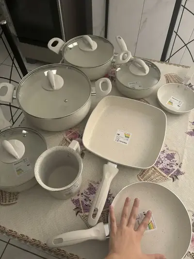 foto de Jogo de Panelas Casambiente 8 Peças Revestimento Cerâmico Antiaderente