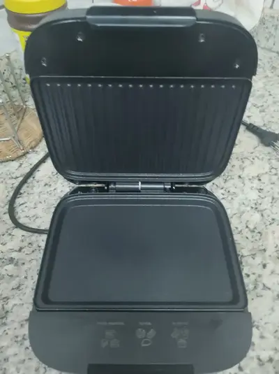 foto de Grill Chapa Elétrica Cadence San400 Click Crepeira Hamburger Wafer Crepioca Omeleteira 110v Ou 220v