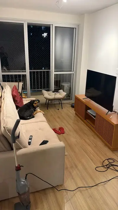 foto de Rack Mavaular Logan Naturalle para TV até 75 Polegadas Ripado 2 Portas