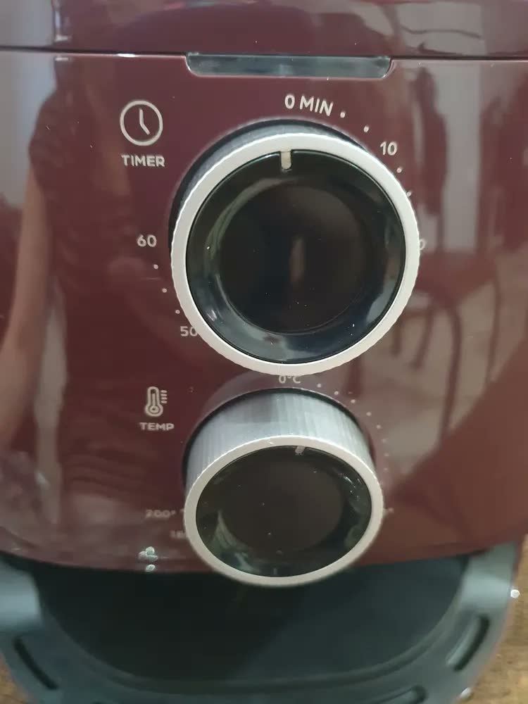 foto de Fritadeira Elétrica WAP Air Fryer Family 4L Antiaderente Vermelha 1500W