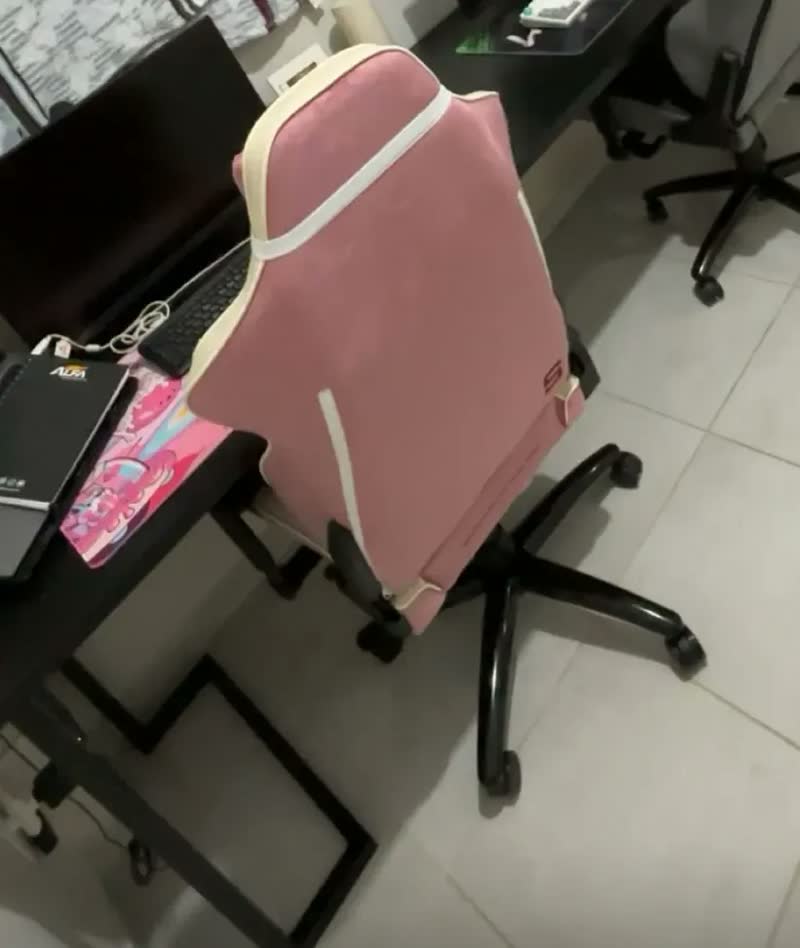 foto de Cadeira Gamer Pichau Pch-omgs-pwt Omega S, Rosa E Creme Giratória